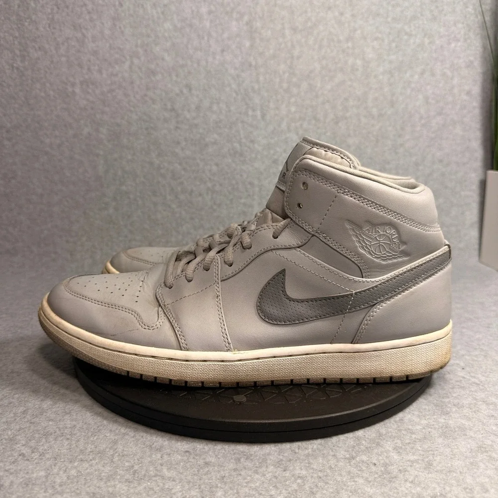 Jordan 1 Mid Cool Grey Mens Sneakers 554724-033 Size 12
